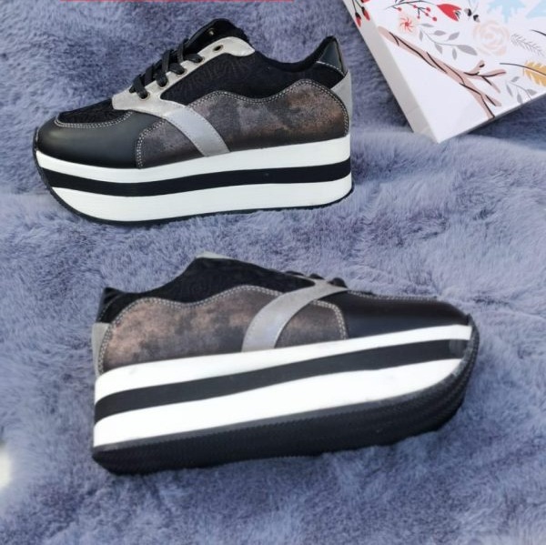 Zapatilla 